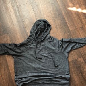 Torrid sweatshirt with cut in the back